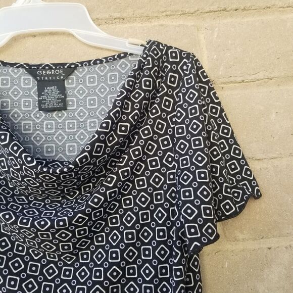 George Stretch Geometric Print Top. Size M - Picture 3 of 10